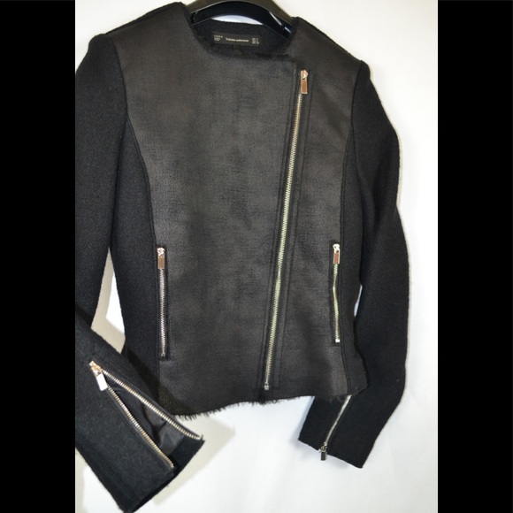 Zara Jackets & Blazers - Zara Black Zipper Plush Suede Jacket - Small